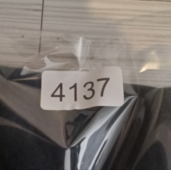 Marc Jacobs Cashmere Mens Long Sleeve V Neck Blue Size Small - Picture 8 of 8